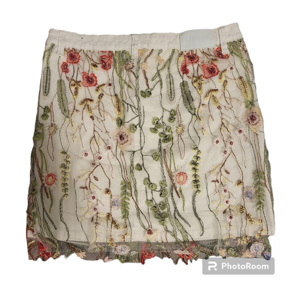 Hydraulic Tribeca Mid Rise Floral Skirt White Embroidered Size 12 - Picture 2 of 7